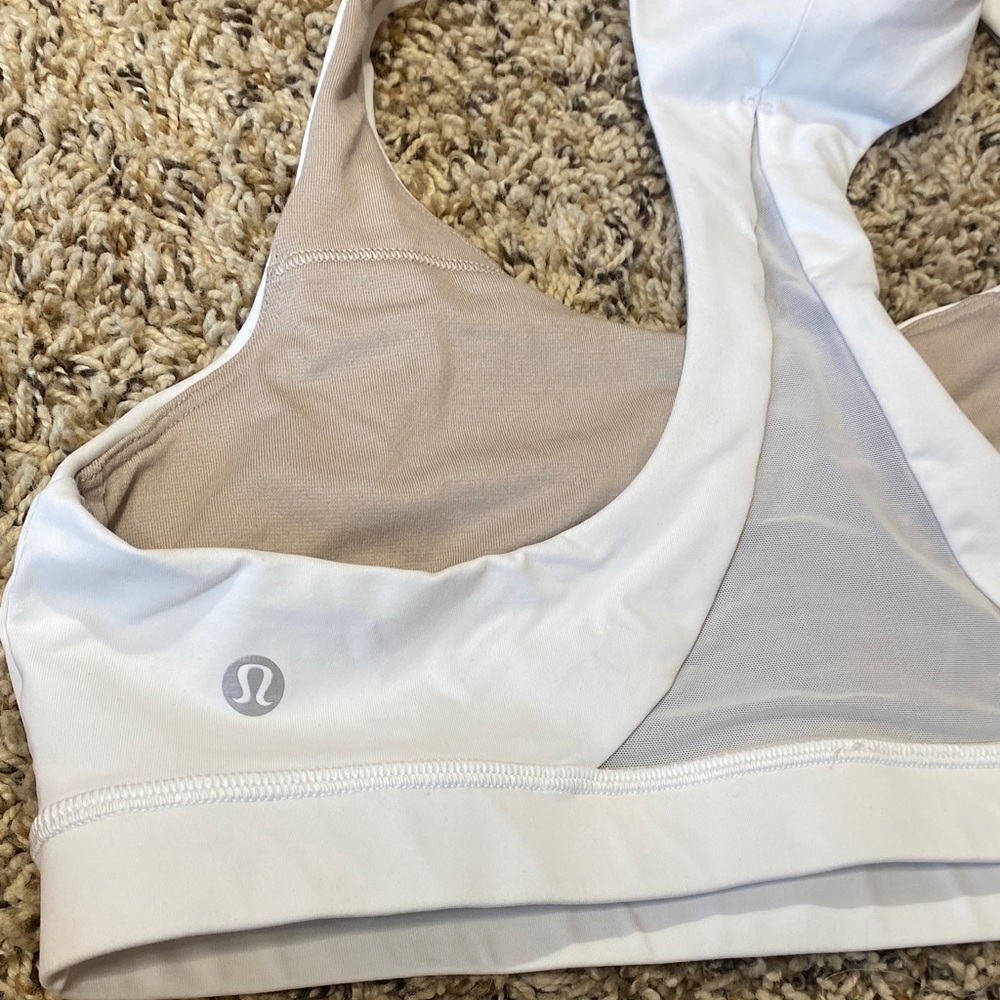 lululemon athletica White and Beige Racerback Sports Bra Size 12 Large - Picture 6 of 7